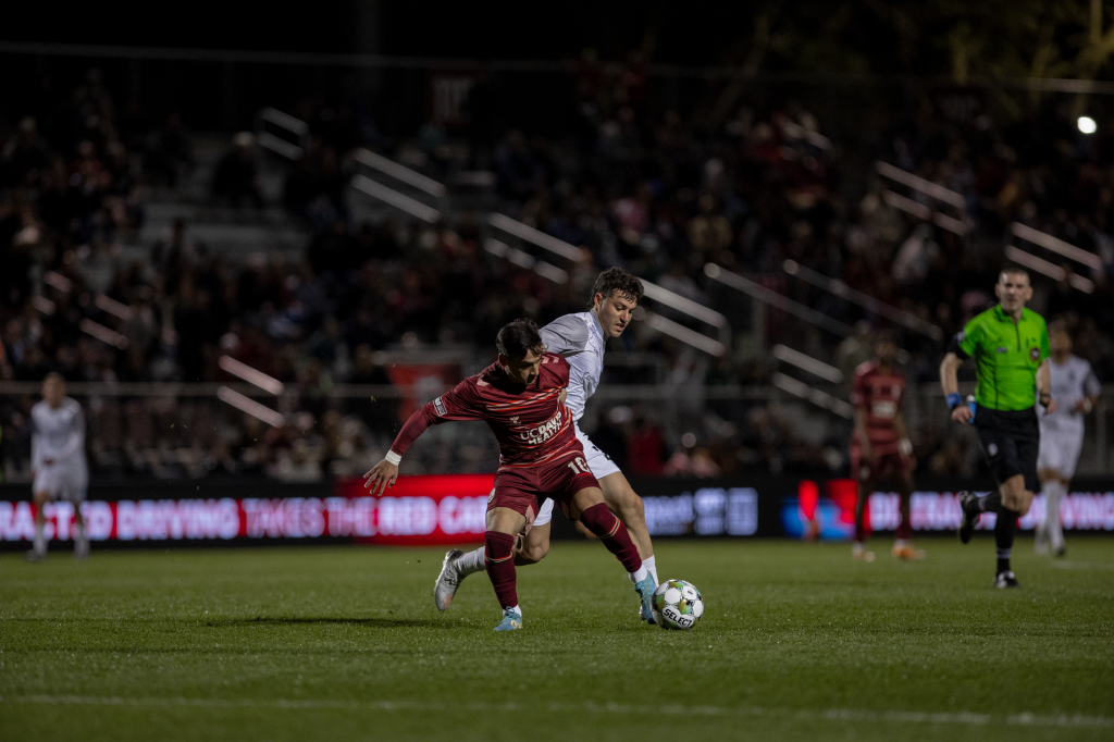 cicerone dribbling the ball